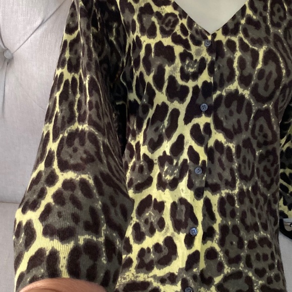 NEIMAN MARCUS CASHMERE COLLECTION Button down sweater jacket 3/4 sleeves size XL - Picture 6 of 16